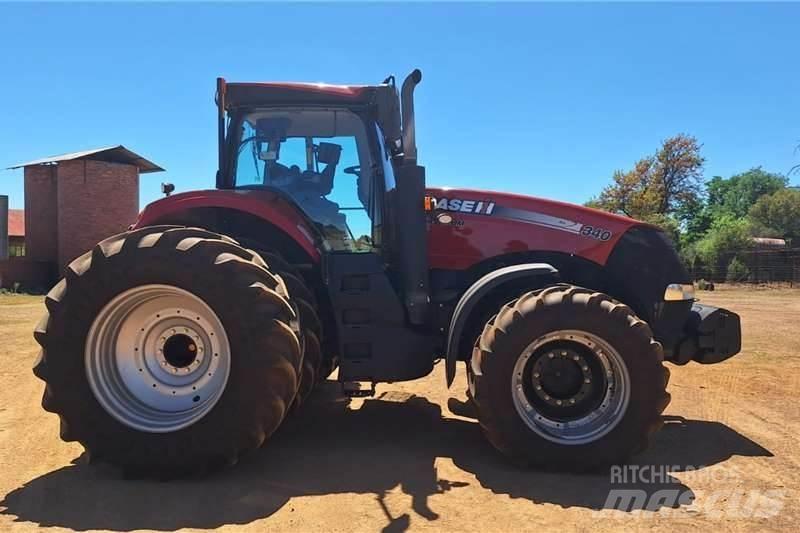 Case IH Magnum 340 Traktorok
