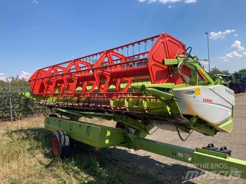 CLAAS TUCANO 570 Kombájnok