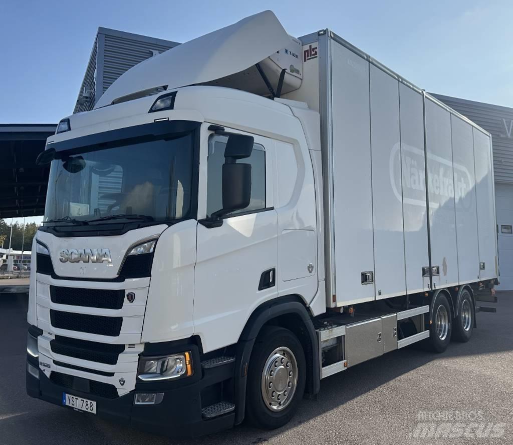 Scania R520B6X2NB Dobozos teherautók