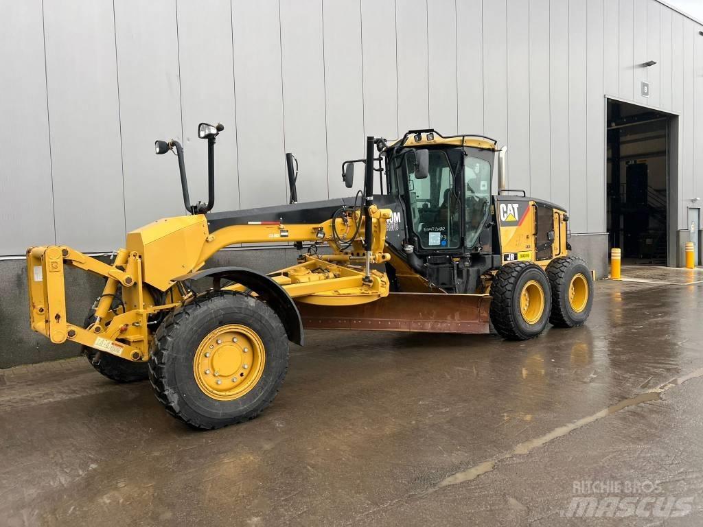 CAT 140 M AWD Gréderek