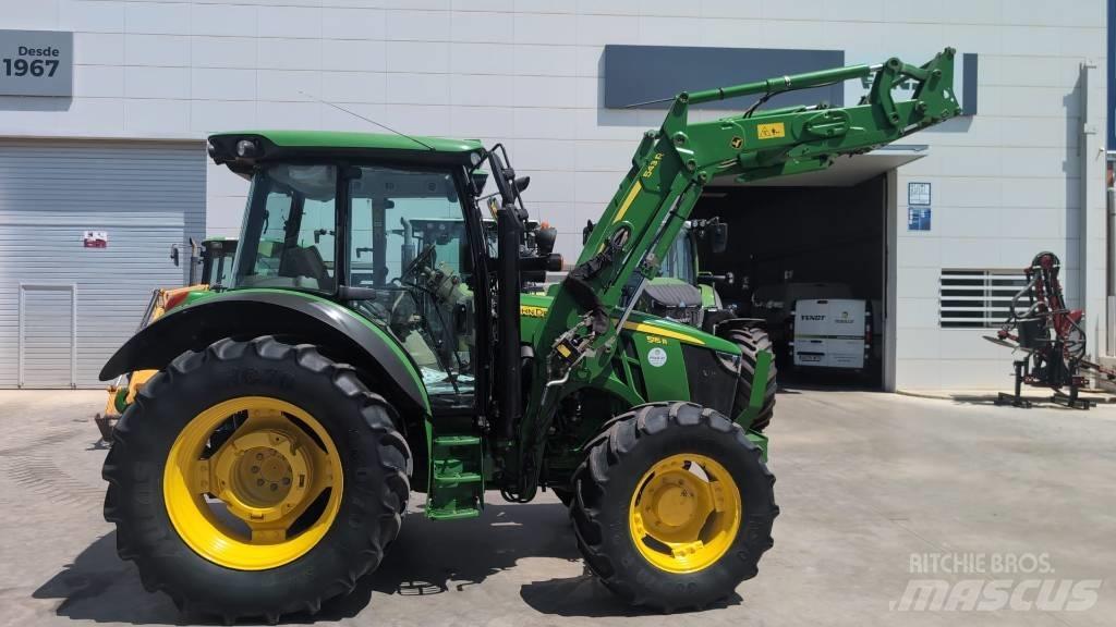 John Deere 5115R Traktorok