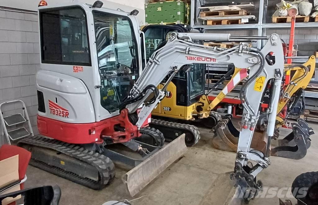 Takeuchi TB 325 R Mini kotrók < 7t