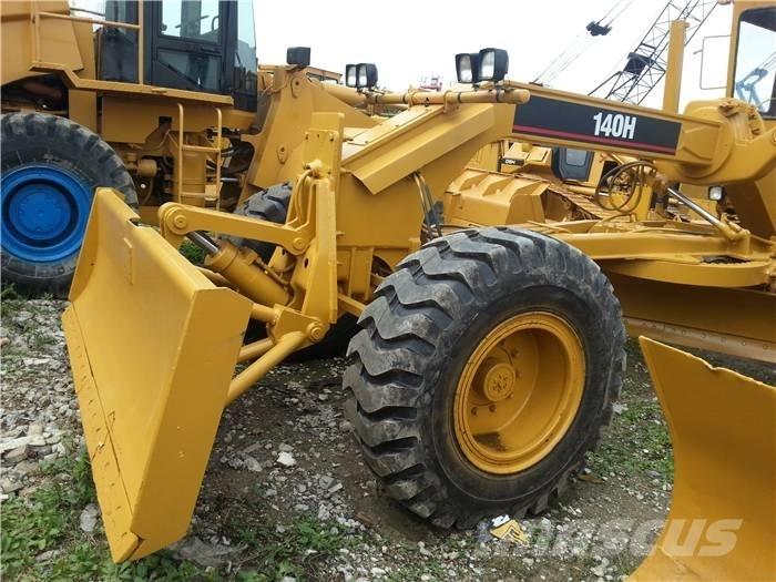 CAT 140 H Gréderek