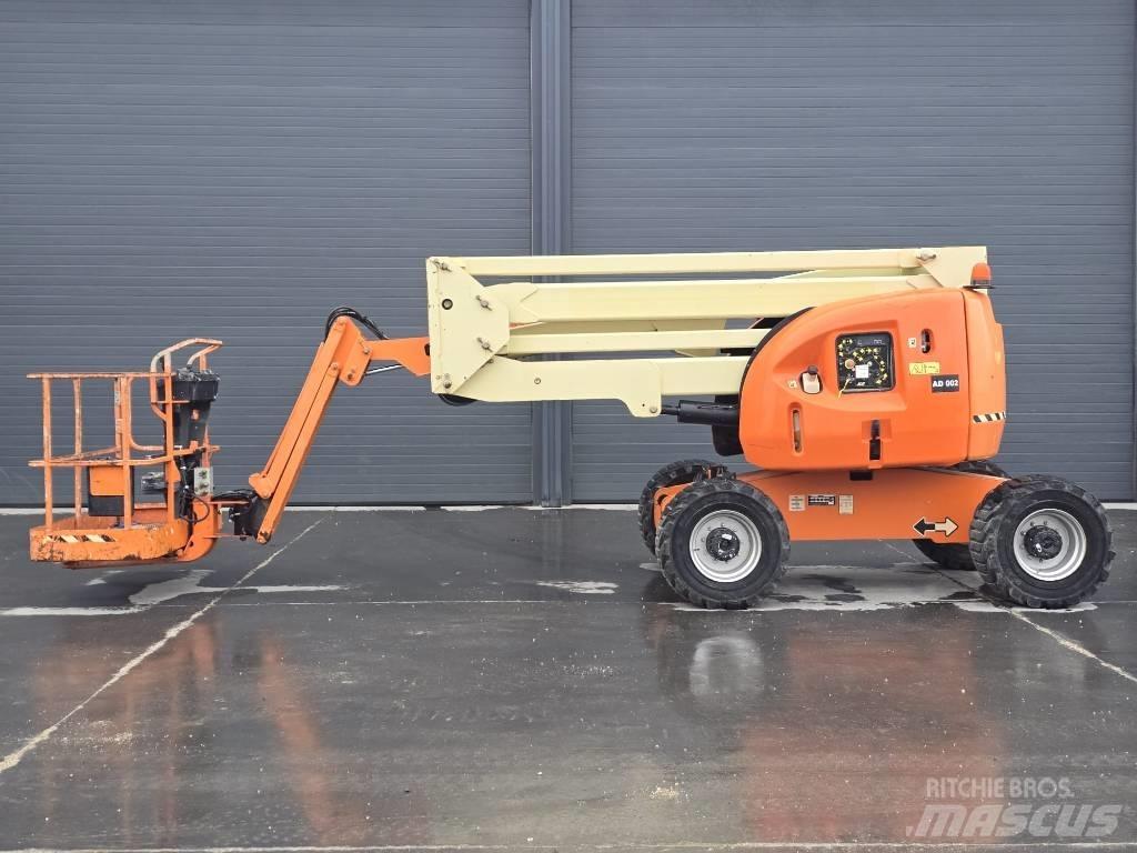 JLG 450 AJ II Karos emelők