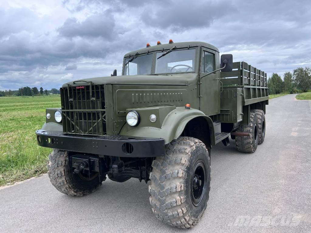 Kraz 255 B Platós/Csörlős teherautók
