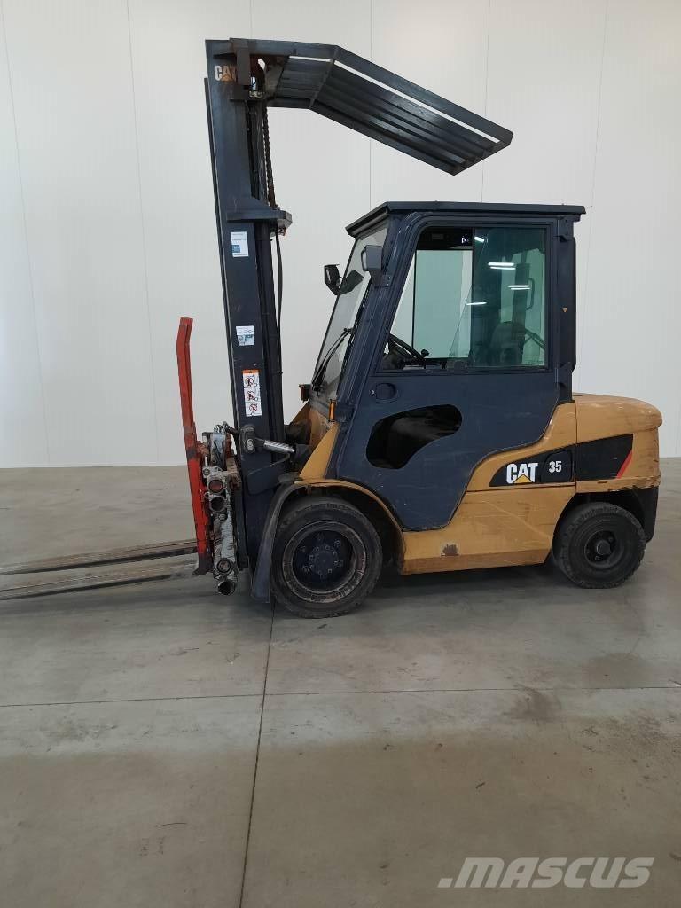 CAT DP35N Dízel targoncák