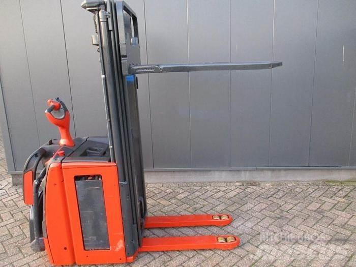 Linde L14 AP Gyalogkíséretű targonca