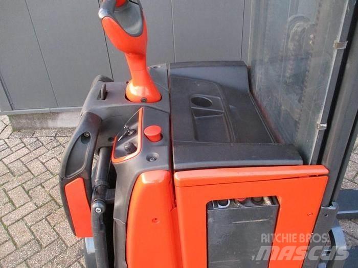 Linde L14 AP Gyalogkíséretű targonca