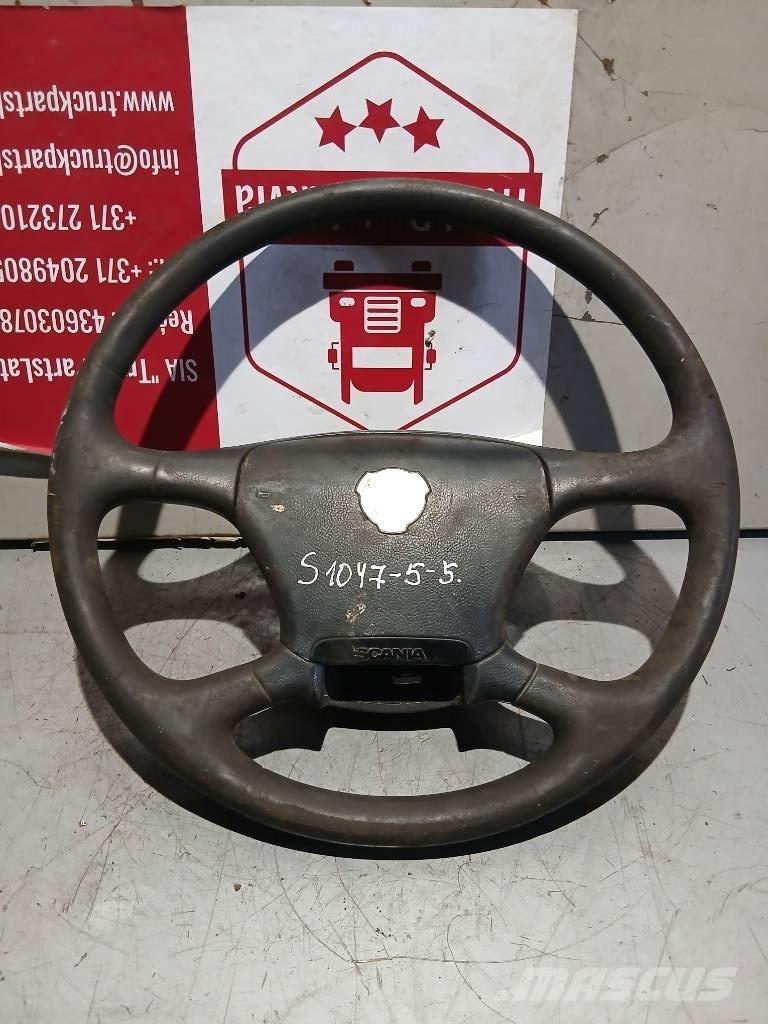 Scania P 420    1495393 Vezetőfülke és belső tartozékok