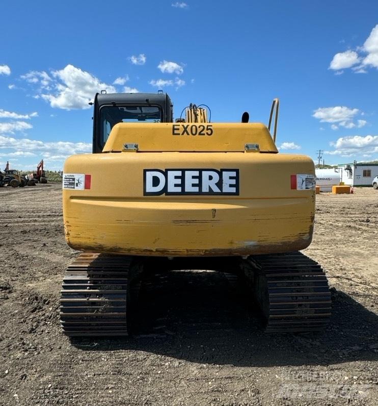 DEERE 120C Lánctalpas kotrók