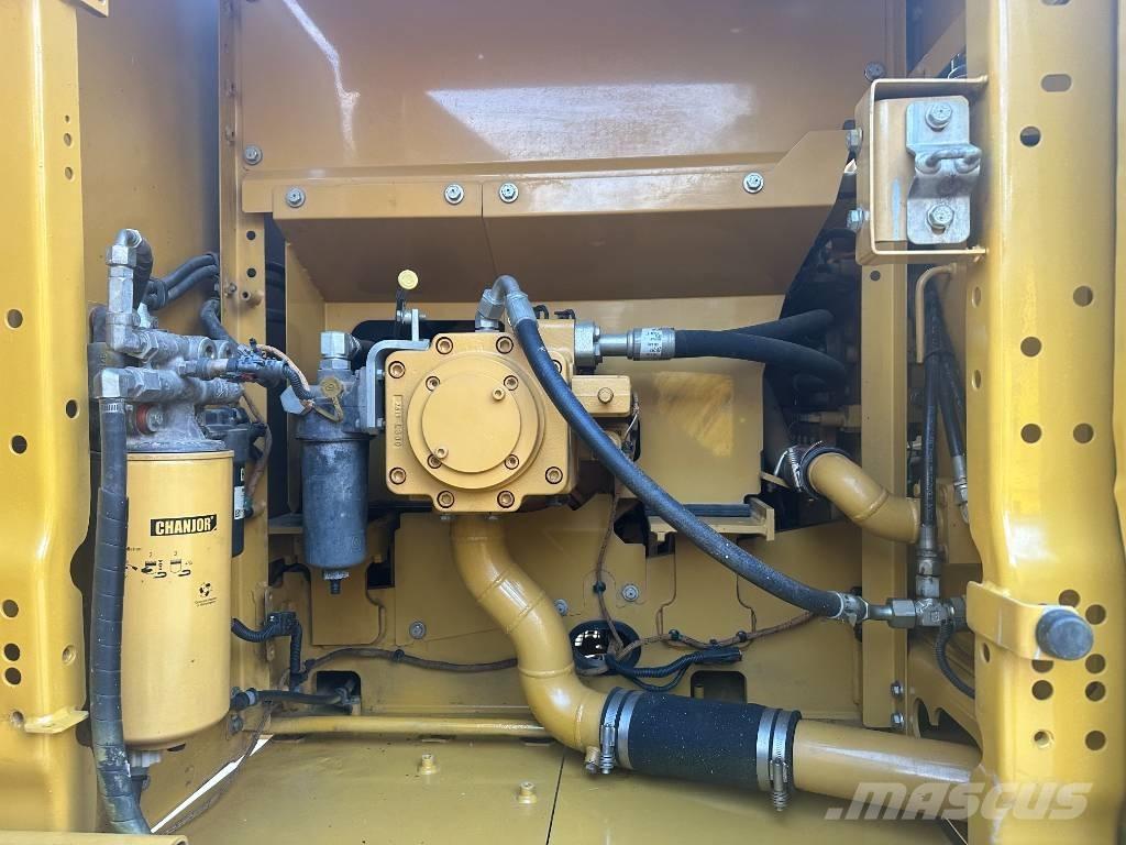 CAT 320 GC Lánctalpas kotrók
