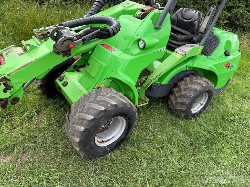 Avant 755 i Mini homlokrakodók