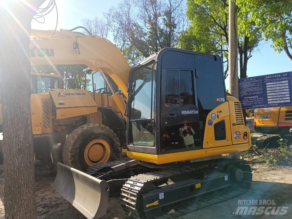 Komatsu PC 70 Mini kotrók < 7t