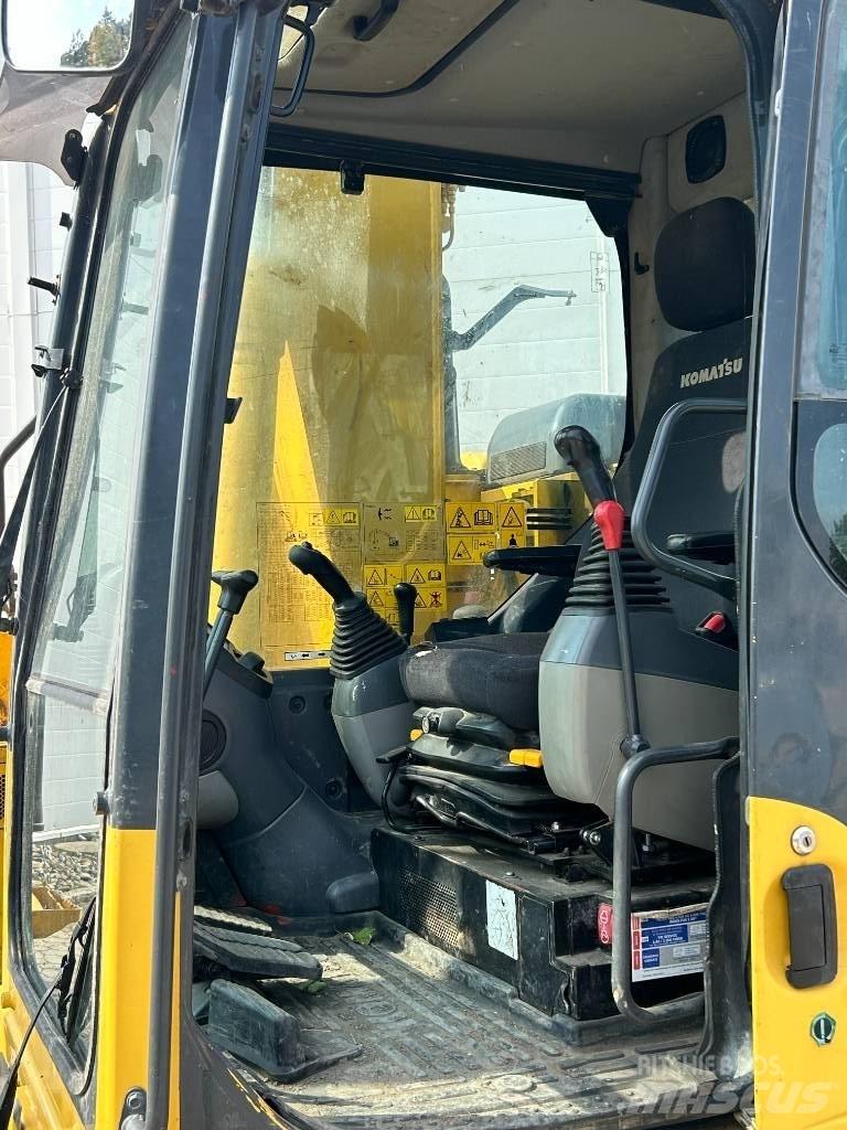 Komatsu PC 138-11 Lánctalpas kotrók