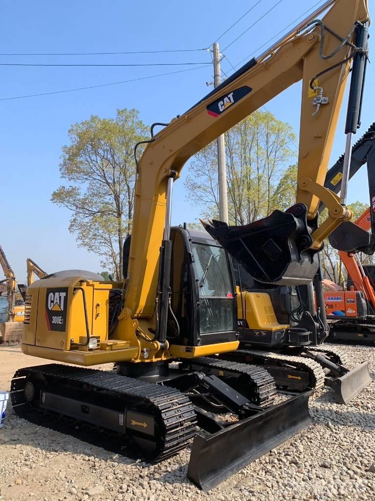 CAT 308E2 Lánctalpas kotrók