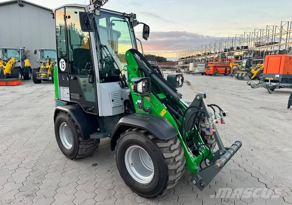 Wacker Neuson WL 20e Gumikerekes homlokrakodók