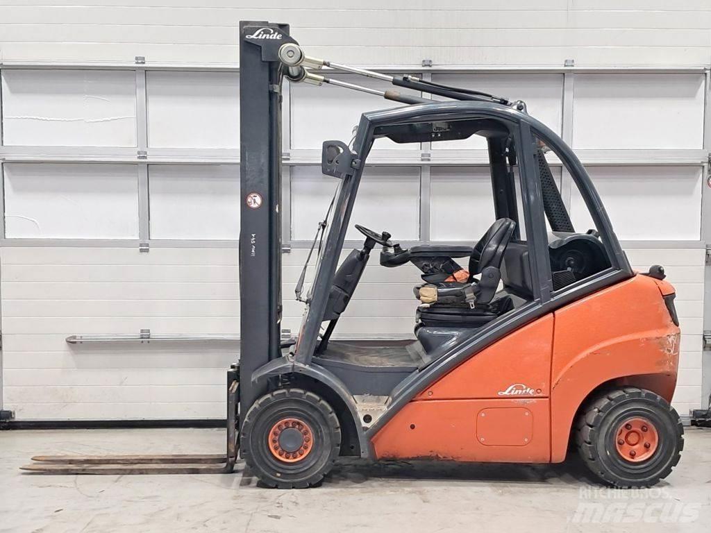 Linde H25T Gázüzemű targoncák