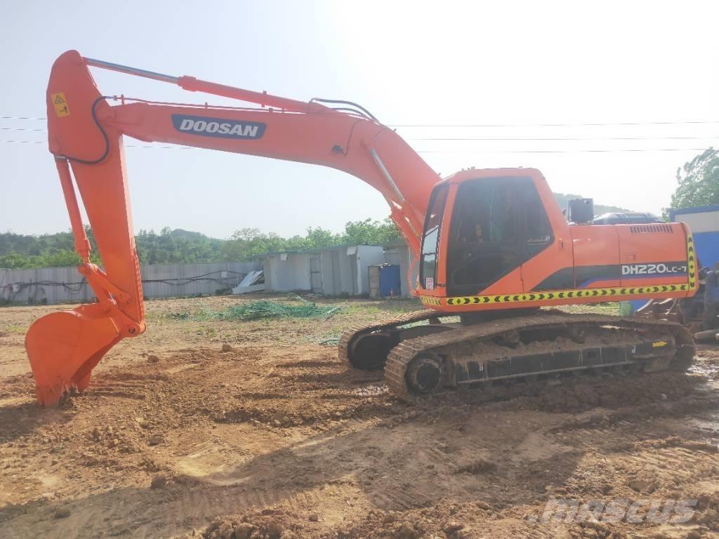Doosan DH220LC-7 Lánctalpas kotrók
