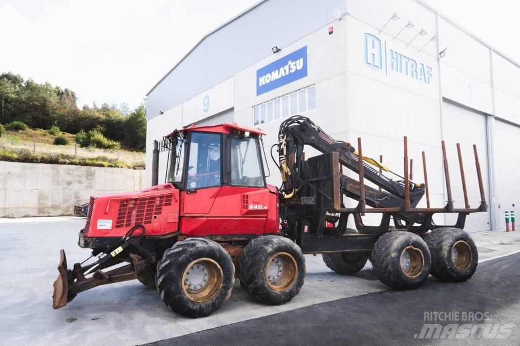 Komatsu 890.3 Kihordók