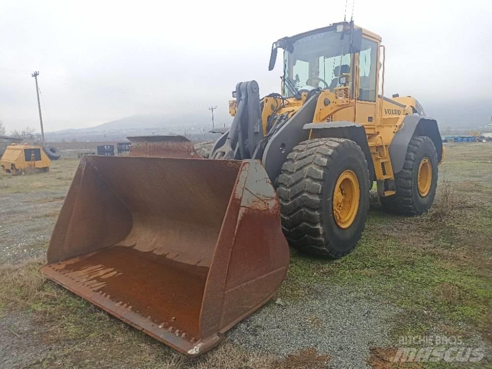 Volvo L 110 E Gumikerekes homlokrakodók
