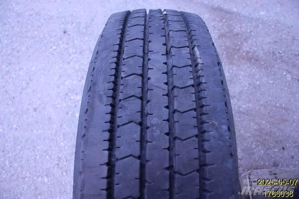 Goodride CR960A Gumiabroncsok, kerekek és felnik