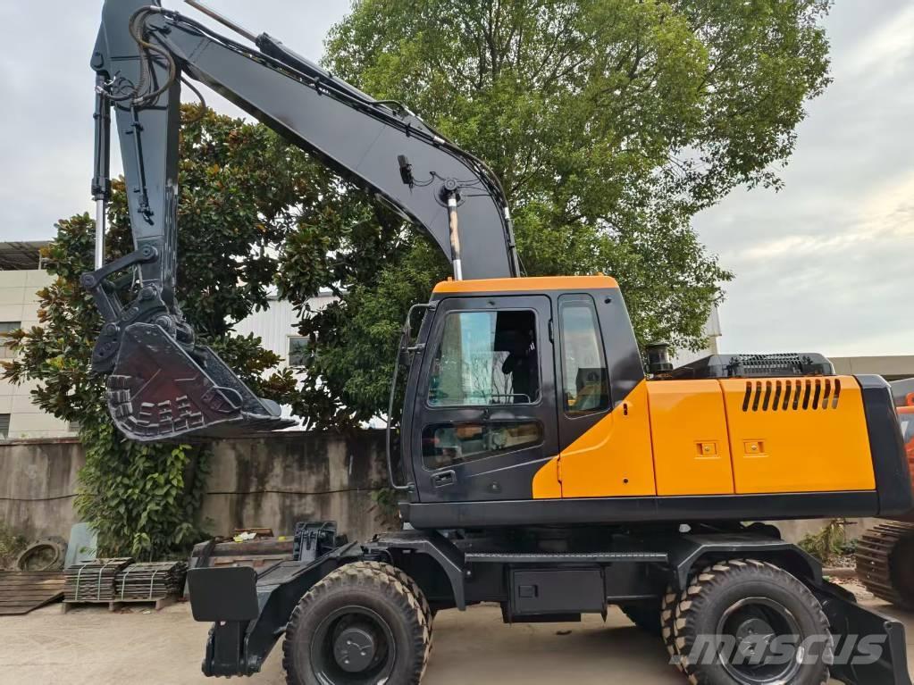 Hyundai r210w-9 Gumikerekes kotrók