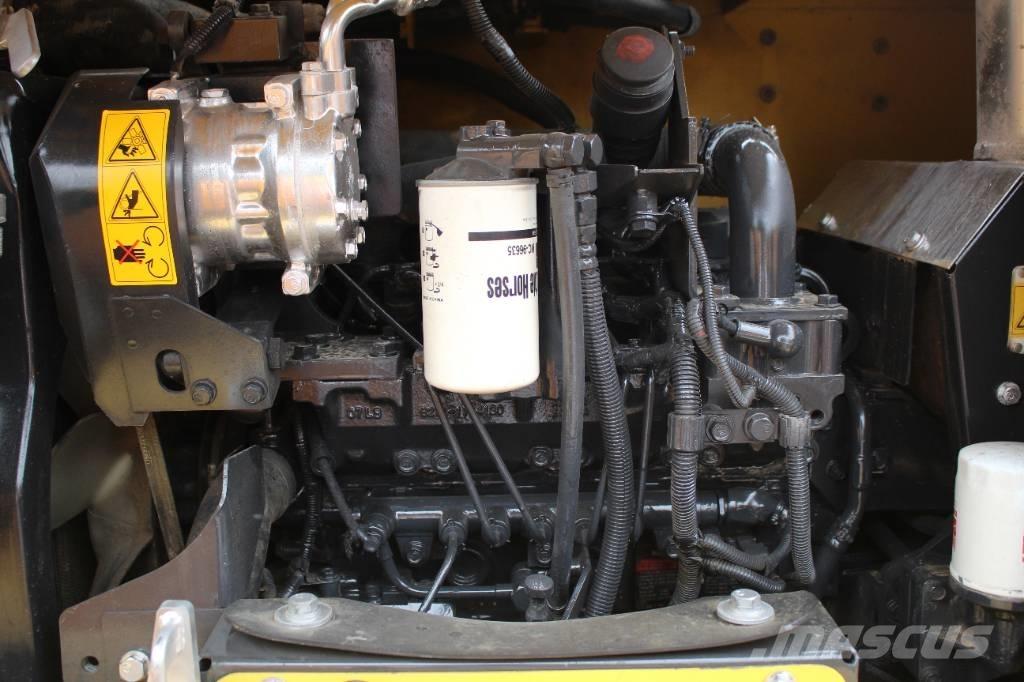 Komatsu PC 70-8 Mini kotrók < 7t