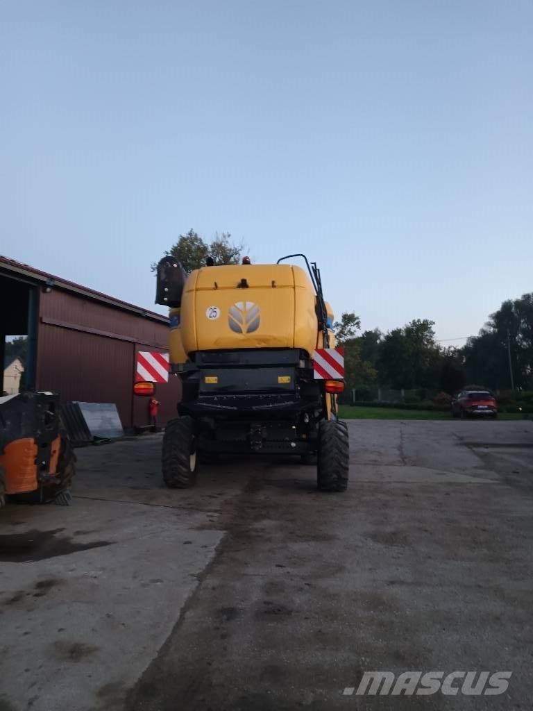 New Holland CX 5090 Kombájnok