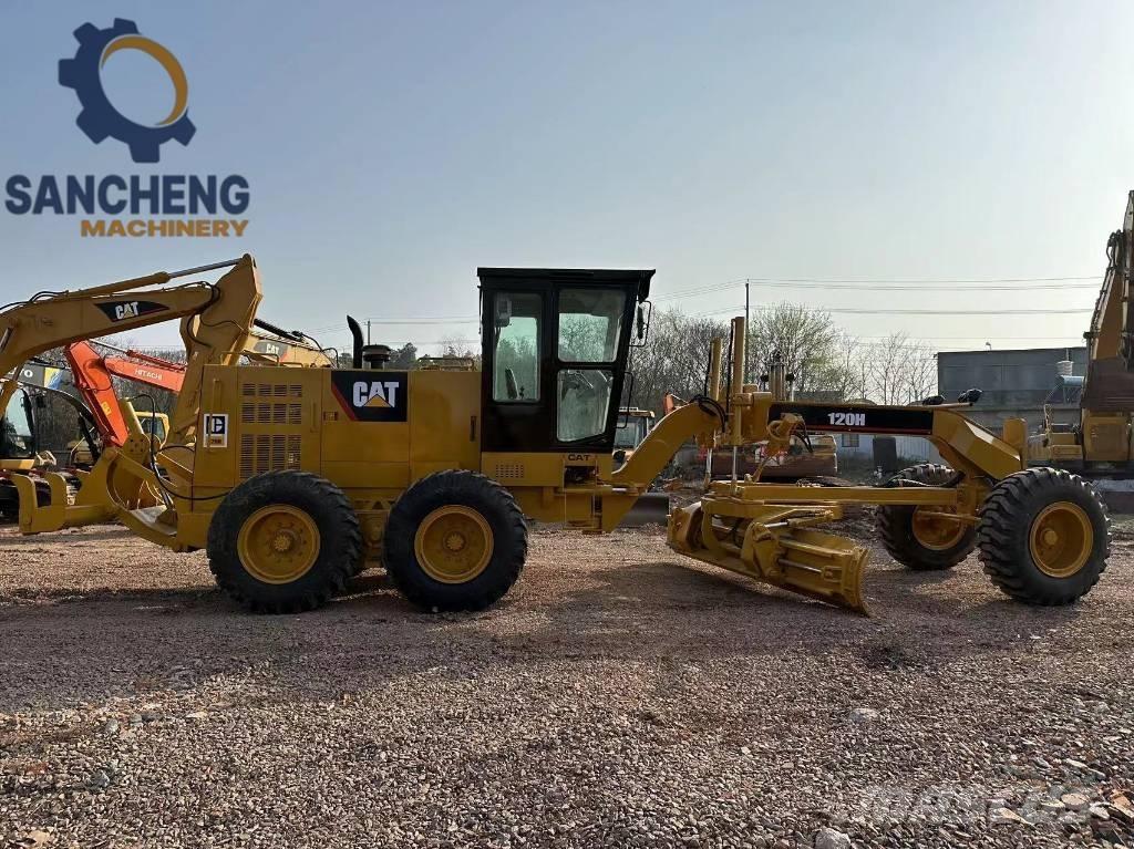 CAT 120H Gréderek