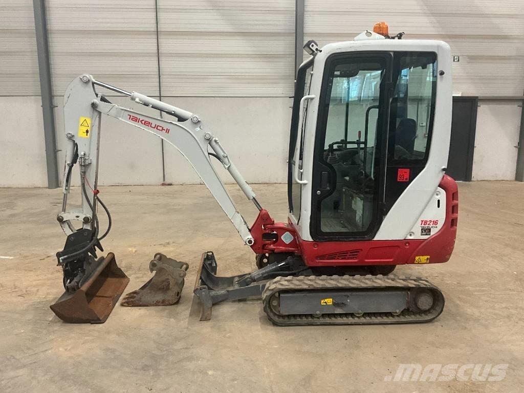 Takeuchi TB 216 Mini kotrók < 7t