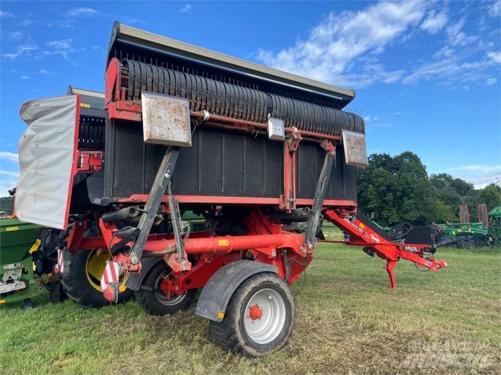 Kuhn MergeMaxx950 Rendforgatók