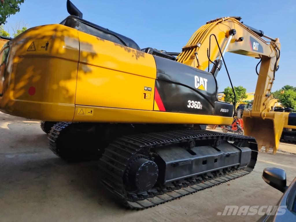 CAT 336 D2 Lánctalpas kotrók