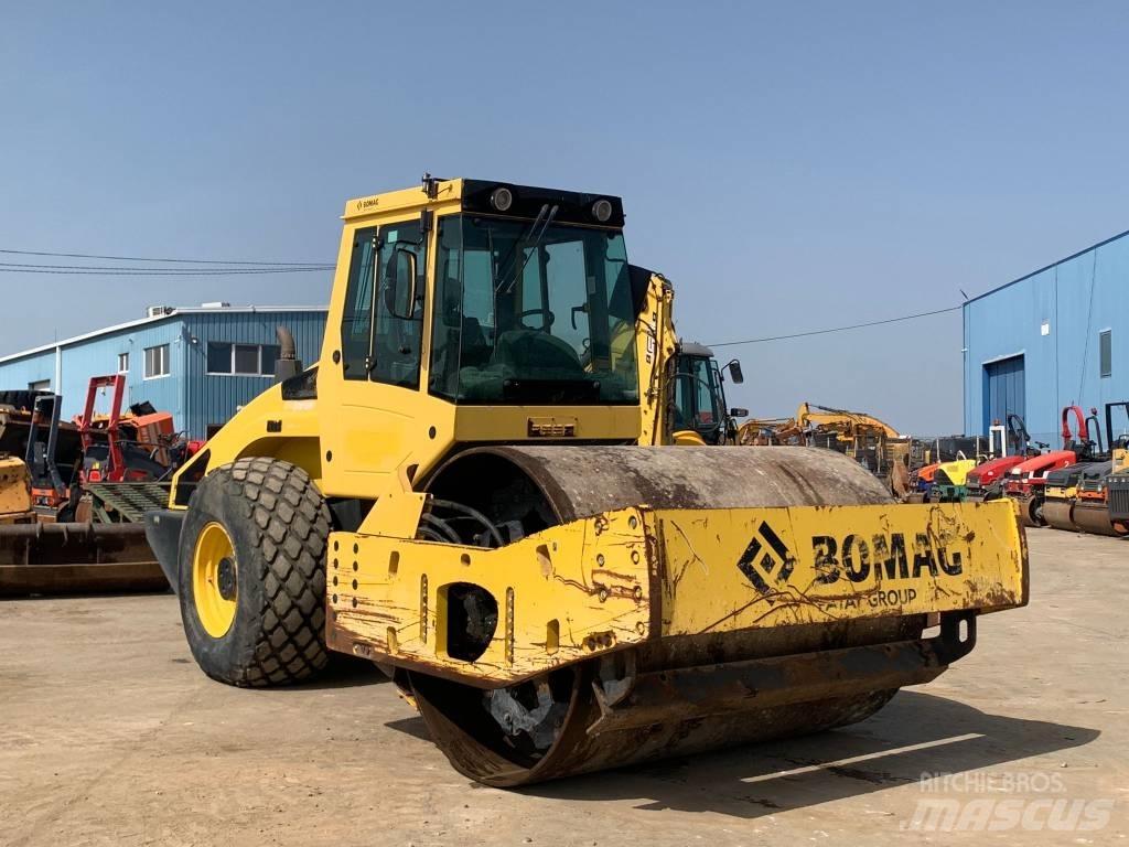 Bomag BW 219 D H-4 Egydobos hengerek