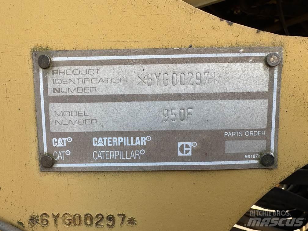 CAT 950F Gumikerekes homlokrakodók