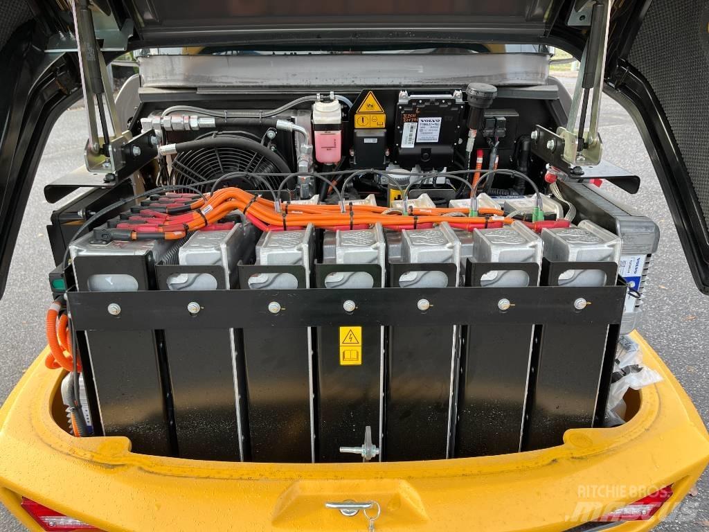 Volvo JL25H Elektro Kompaktrakodók