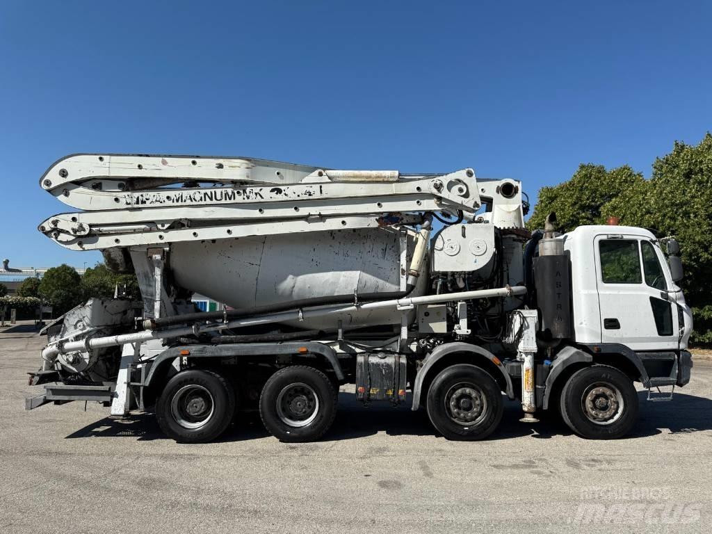 Astra Betonpompa Betonkeverők/Betonpumpák