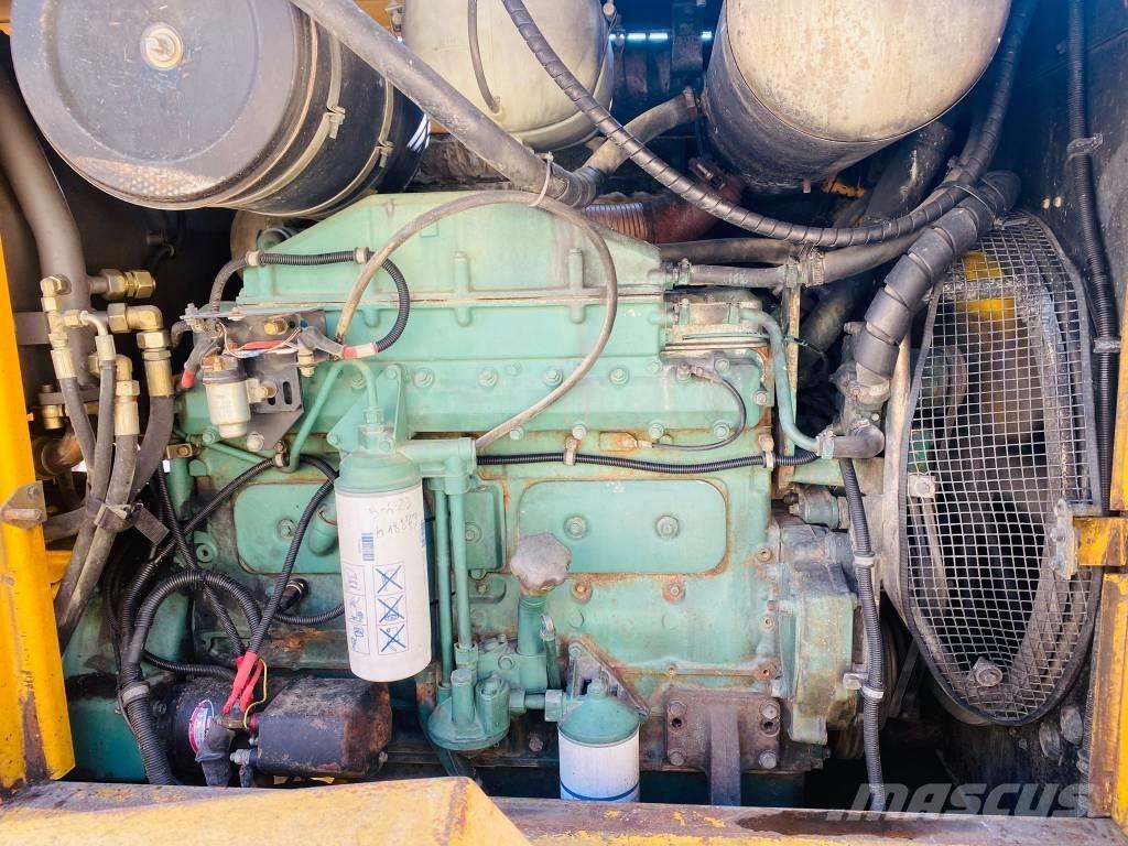 Volvo L 120 C Gumikerekes homlokrakodók