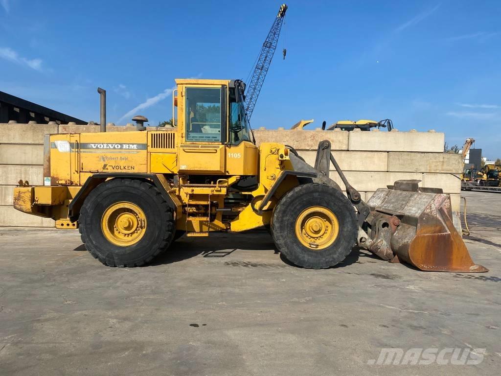 Volvo L 120 C Gumikerekes homlokrakodók