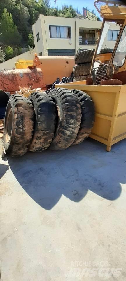 Goodyear 14.00-24 Gumiabroncsok, kerekek és felnik
