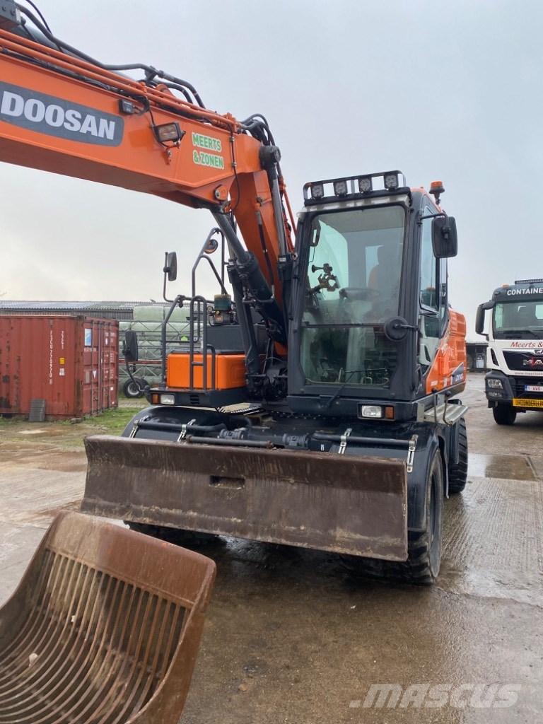 Doosan DX 140 W -5 Terepdaruk
