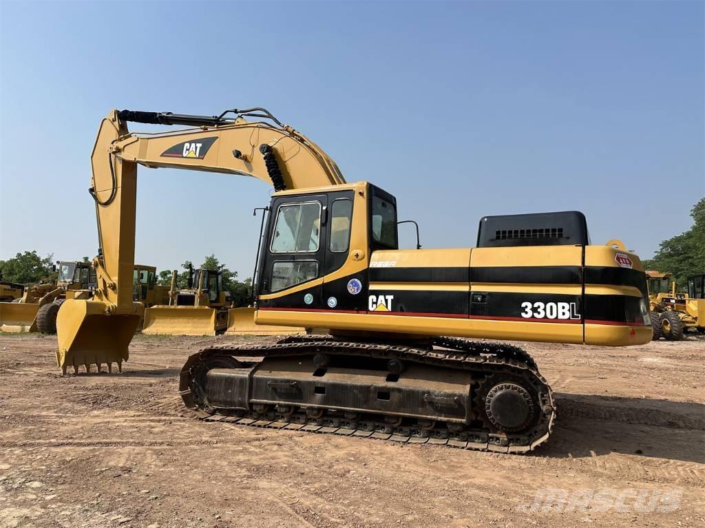 CAT 330 B Lánctalpas kotrók