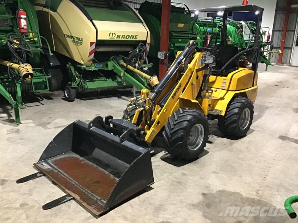 Swekip Kellfri 1025V Univerzális rakodók