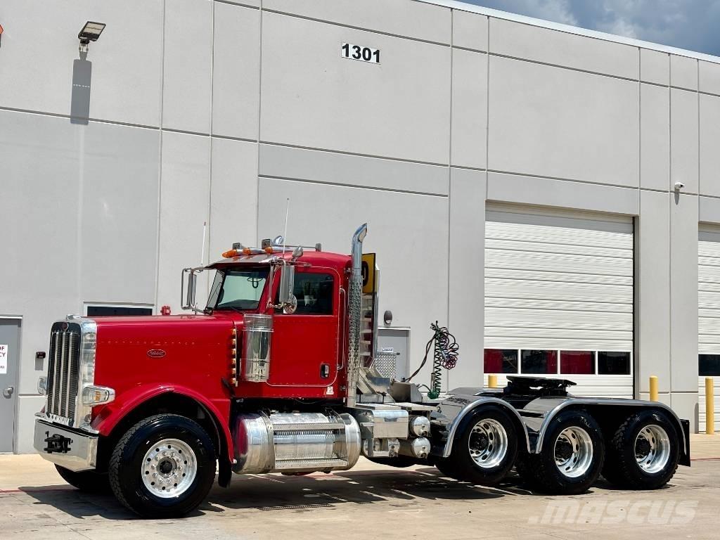 Peterbilt 388 Nyergesvontatók
