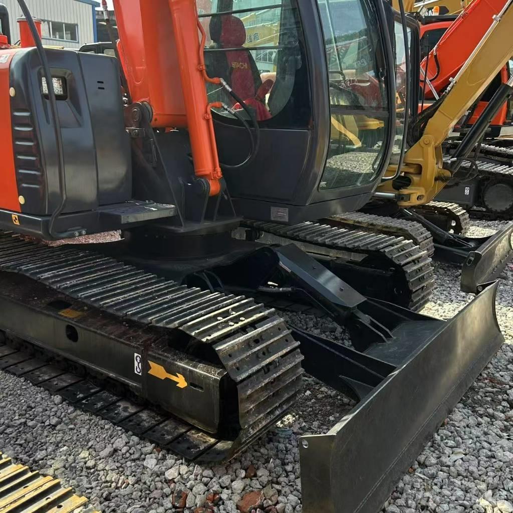 Hitachi ZX 70 Lánctalpas kotrók
