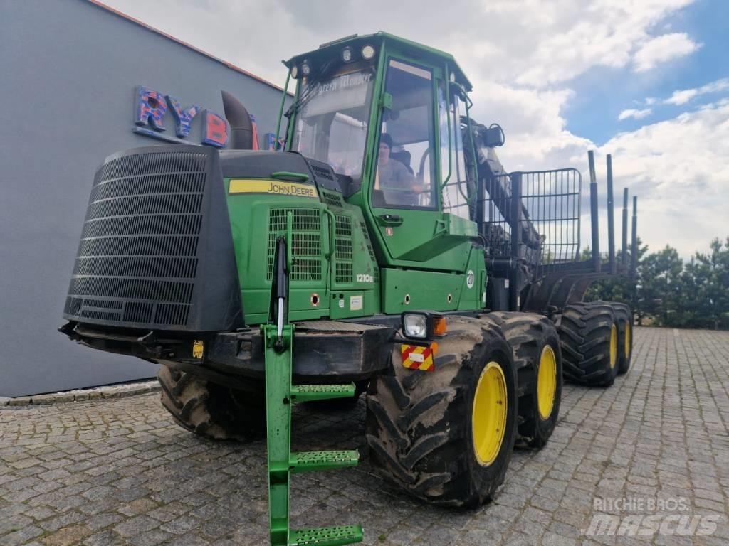 John Deere 1210 E Kihordók