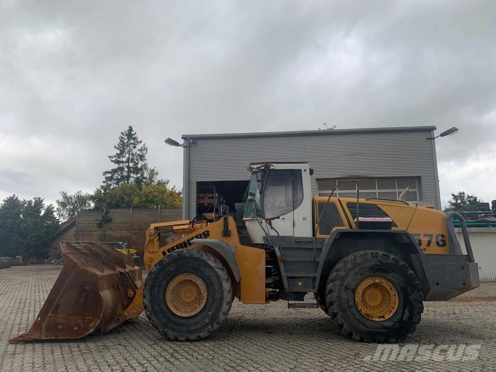 Liebherr L 576 Gumikerekes homlokrakodók