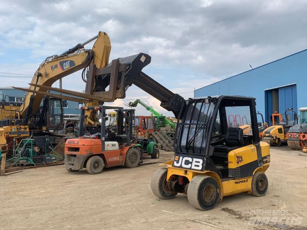 JCB TLT 30 D Teleszkópos rakodók