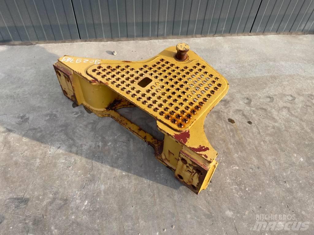 CAT D6K Zugtraverse Egyéb alkatrészek