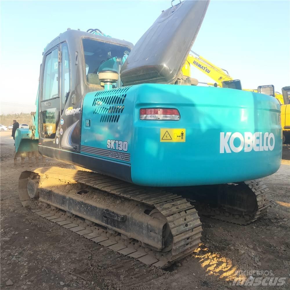 Kobelco SK 130 Lánctalpas kotrók