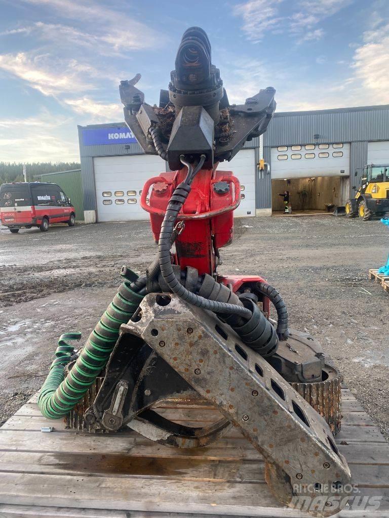 Komatsu S132 Betakarító fejek